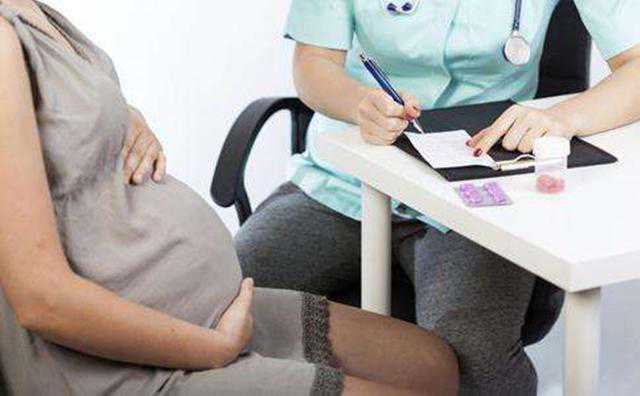 孕期水肿警示：如何安全控制体重增长，避免健康风险？